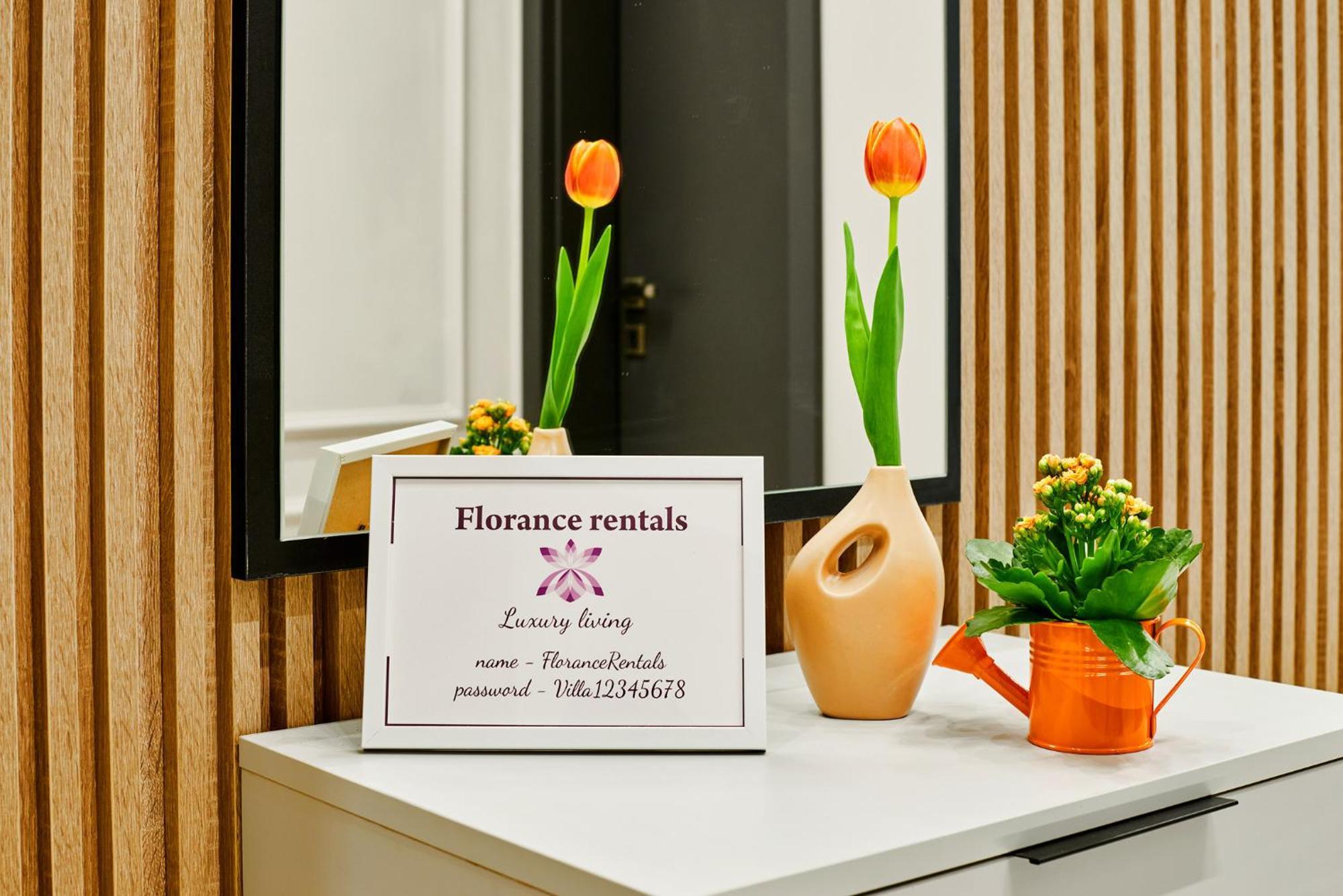 Florance Rentals Luxury Apartments In Бургас Екстериор снимка