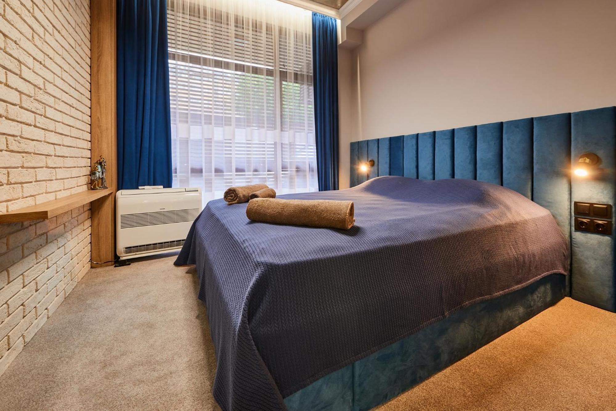 Florance Rentals Luxury Apartments In Бургас Екстериор снимка