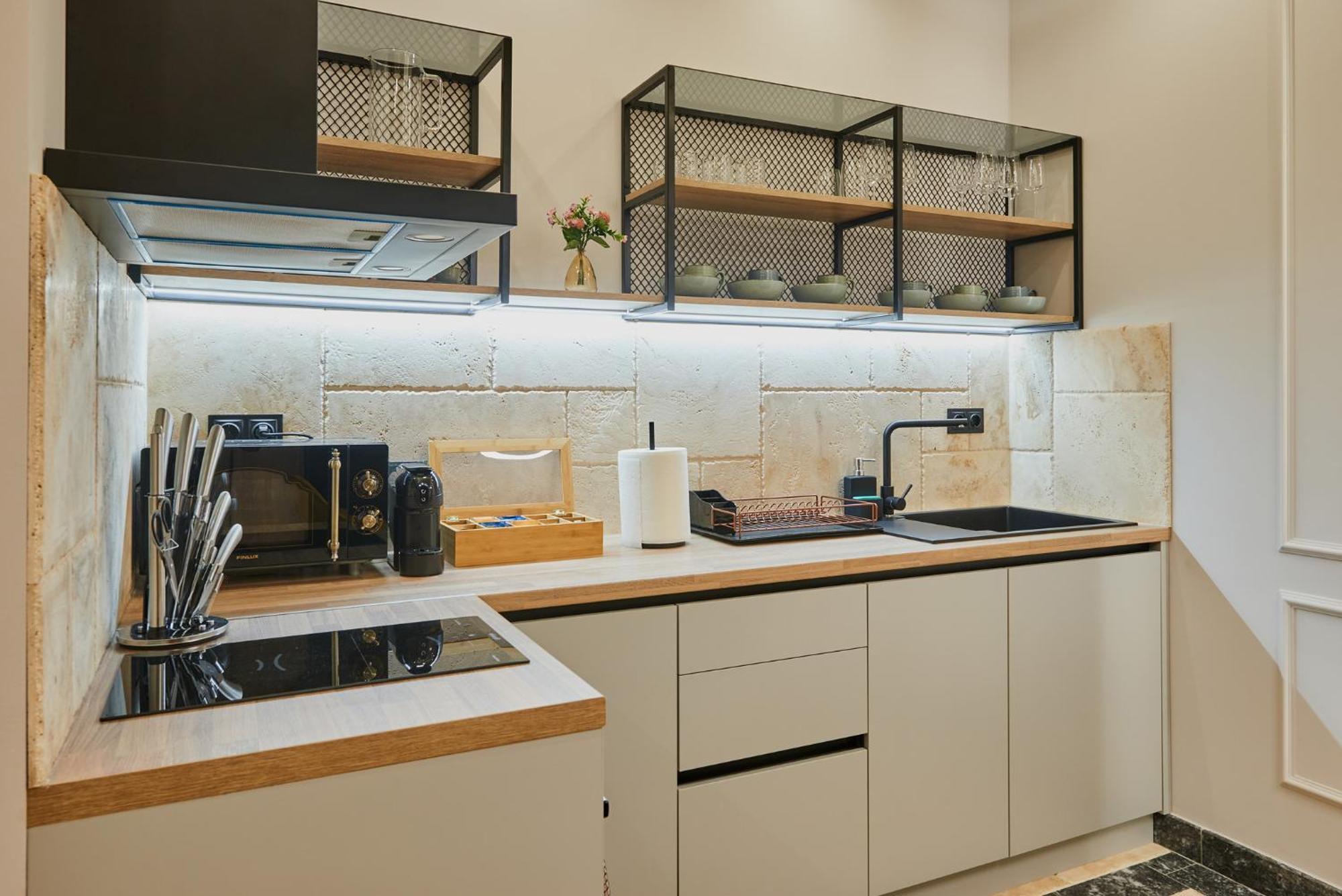 Florance Rentals Luxury Apartments In Бургас Екстериор снимка